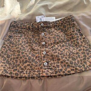 American Eagle Outfitters Leopard Print Mini Skirt